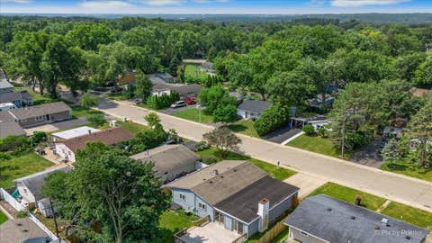 Tiny photo for 131 Austin Avenue, Carpentersville, IL 60110 (MLS # 12714285)