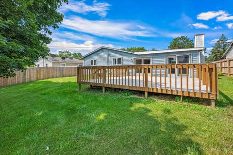 Tiny photo for 131 Austin Avenue, Carpentersville, IL 60110 (MLS # 12714285)