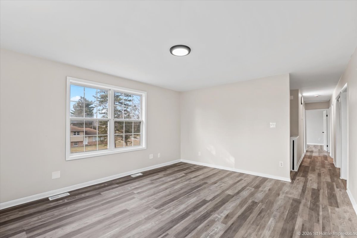 29W092 Pomeroy Street