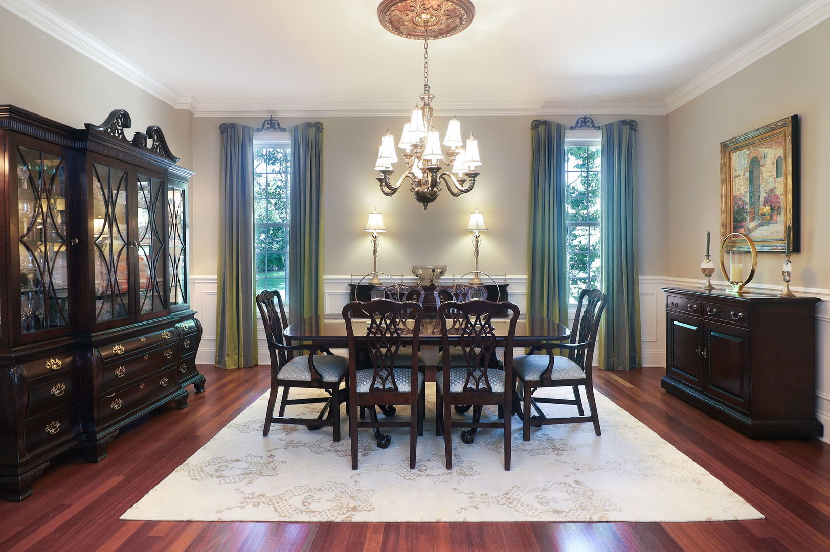 616 Driftwood Court