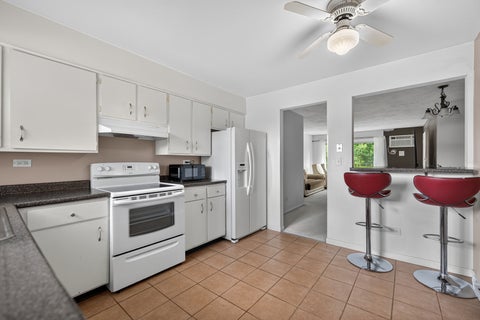 Tiny photo for 1000 JUDSON Street #1A, Bensenville, IL 60106 (MLS # 12755765)