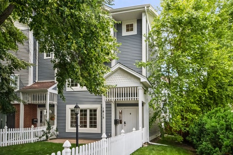 Photo of 1815 Crain Street, Evanston, IL 60202 (MLS # 12680888)