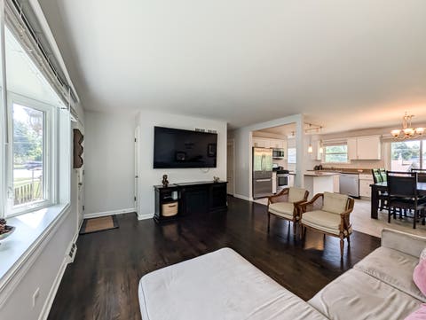 Tiny photo for 1005 E Irving Park Road, Itasca, IL 60143 (MLS # 12710383)
