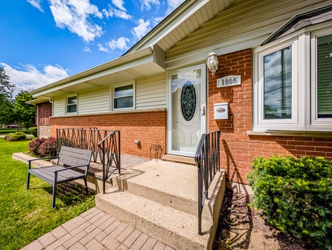Tiny photo for 1005 E Irving Park Road, Itasca, IL 60143 (MLS # 12710383)