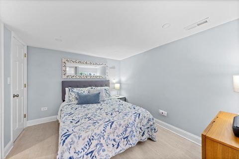 Tiny photo for 1852 N Sheffield Avenue, Chicago, IL 60614 (MLS # 12459801)
