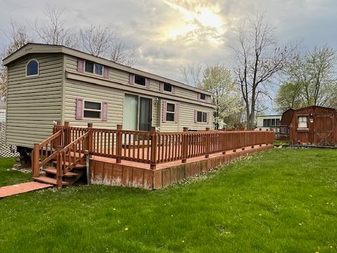 2795 E 28th Lot 1344 Road Seneca IL 61360