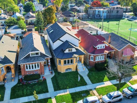 Tiny photo for 1531 Wenonah Avenue, Berwyn, IL 60402 (MLS # 12482027)