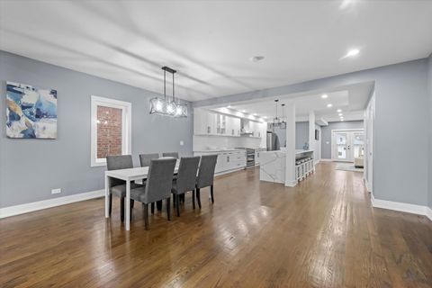 Tiny photo for 1531 Wenonah Avenue, Berwyn, IL 60402 (MLS # 12482027)