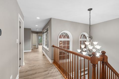 Tiny photo for 299 Arbor Glen Boulevard, Schaumburg, IL 60195 (MLS # 12616399)