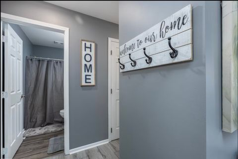 Tiny photo for 823 Heather Lane, Ottawa, IL 61350 (MLS # 12569871)