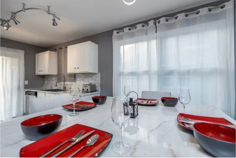 Tiny photo for 823 Heather Lane, Ottawa, IL 61350 (MLS # 12569871)