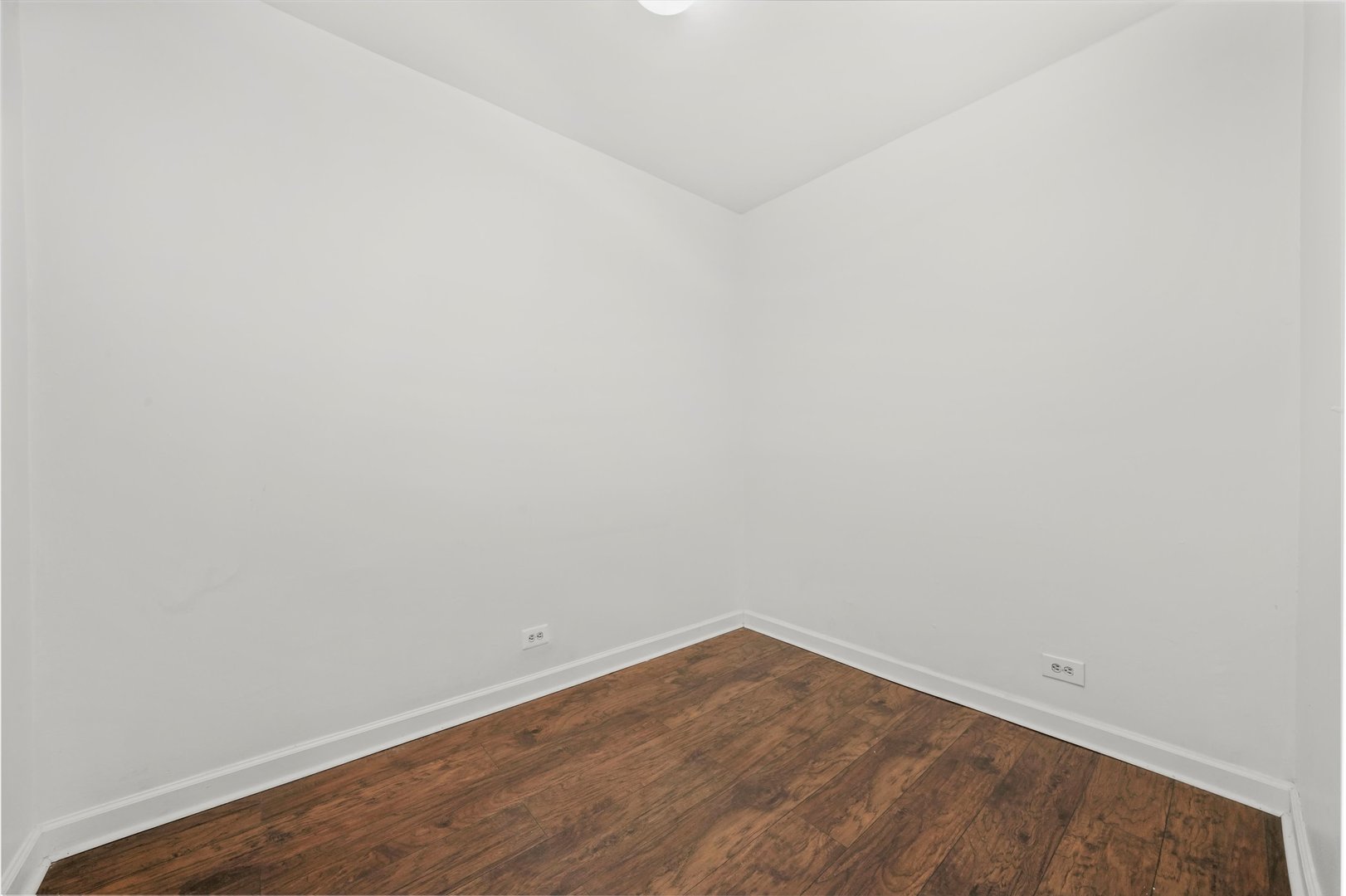 1946 N Wilmot Avenue 2