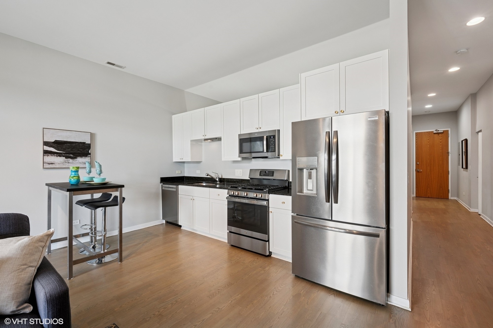 4420 N Clark Street 307