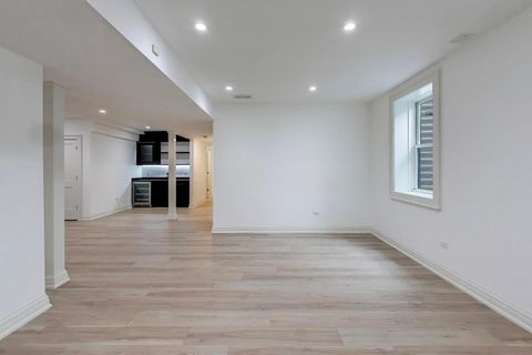 Tiny photo for 821 S Clay Street, Hinsdale, IL 60521 (MLS # 12585233)