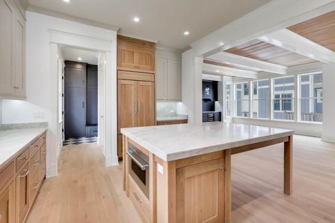 Tiny photo for 821 S Clay Street, Hinsdale, IL 60521 (MLS # 12585233)