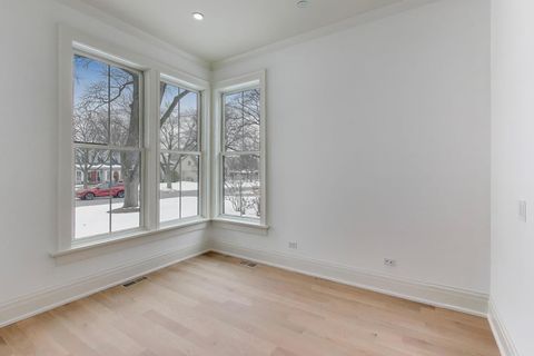 Tiny photo for 821 S Clay Street, Hinsdale, IL 60521 (MLS # 12585233)
