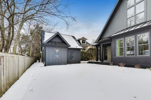 Tiny photo for 821 S Clay Street, Hinsdale, IL 60521 (MLS # 12585233)