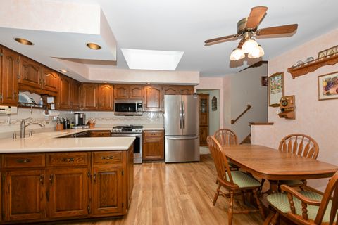 Tiny photo for 17533 Pecan Lane, Tinley Park, IL 60487 (MLS # 12428510)