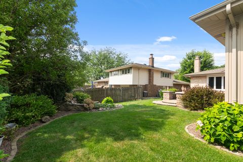 Tiny photo for 17533 Pecan Lane, Tinley Park, IL 60487 (MLS # 12428510)