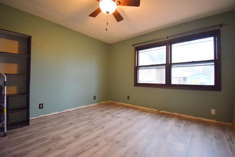 Tiny photo for 69 Cherry Drive, Mt Vernon, IL 62864 (MLS # 100000052)