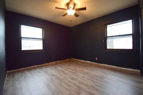 Tiny photo for 69 Cherry Drive, Mt Vernon, IL 62864 (MLS # 100000052)