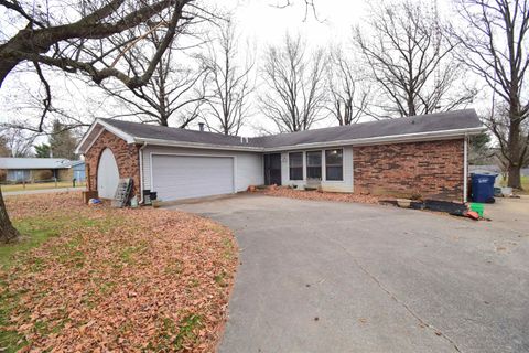 Photo of 69 Cherry Drive, Mount Vernon, IL 62864 (MLS # 100000052)