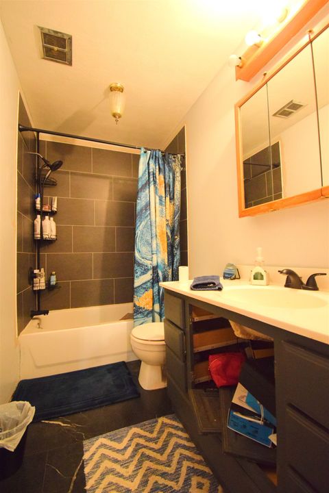 Tiny photo for 69 Cherry Drive, Mount Vernon, IL 62864 (MLS # 100000052)