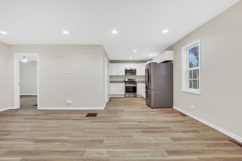 Tiny photo for 24791 W Rollins Road, Round Lake, IL 60073 (MLS # 12521278)