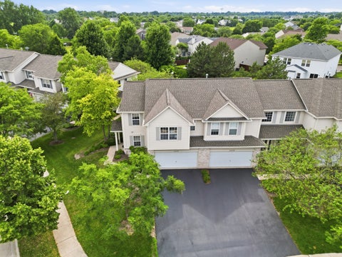 Photo of 2233 Sunrise Circle, Aurora, IL 60503 (MLS # 12759975)
