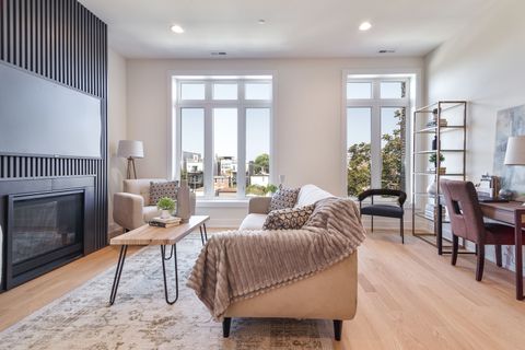 Tiny photo for 2417 W Walton Street #3, Chicago, IL 60622 (MLS # 12511343)