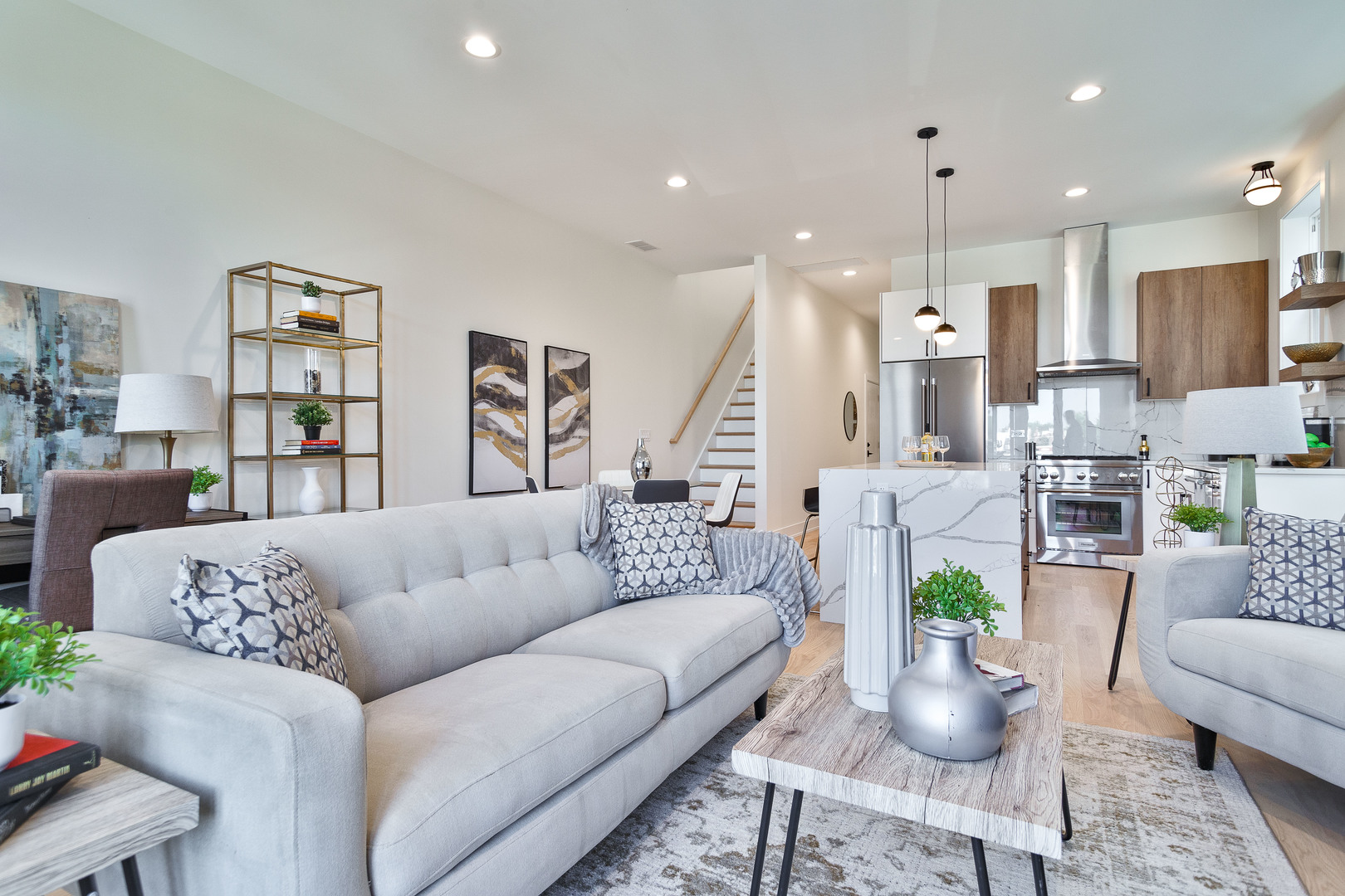 2417 W Walton Street 3