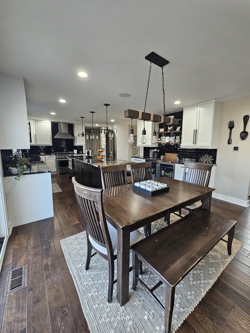 3N805 Town Hall Road