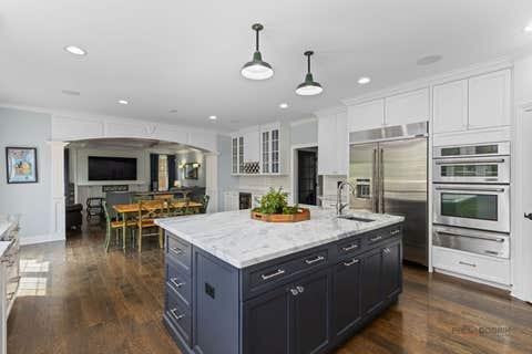 Tiny photo for 1025 S Vail Avenue, Arlington Heights, IL 60005 (MLS # 12704340)