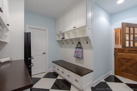 Tiny photo for 1025 S Vail Avenue, Arlington Heights, IL 60005 (MLS # 12704340)