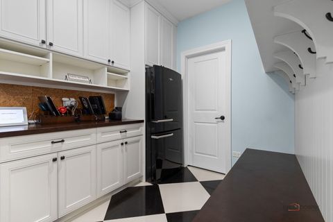 Tiny photo for 1025 S Vail Avenue, Arlington Heights, IL 60005 (MLS # 12704340)