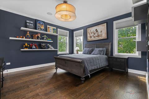 Tiny photo for 1025 S Vail Avenue, Arlington Heights, IL 60005 (MLS # 12704340)