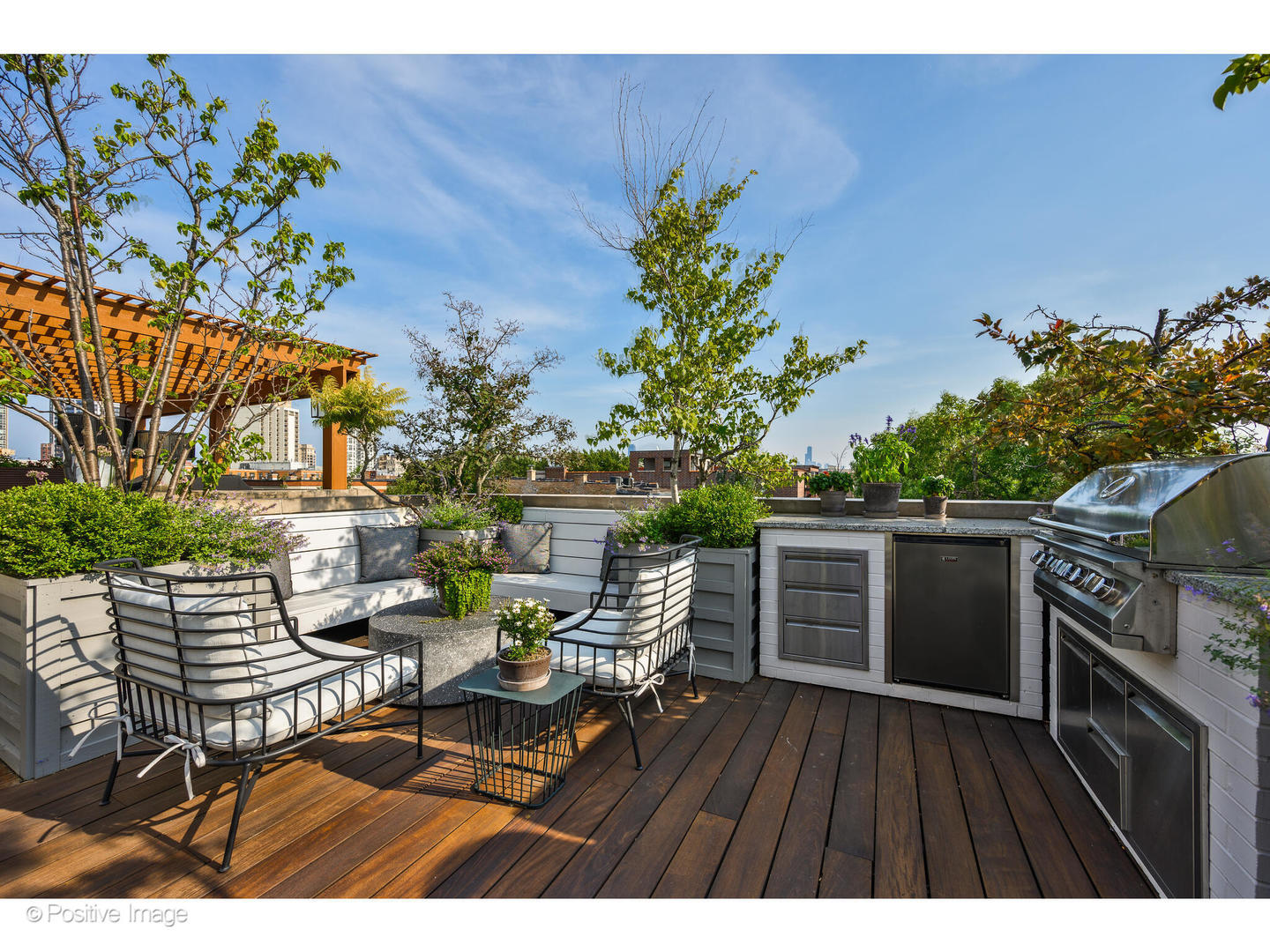 710 W Schubert Avenue C