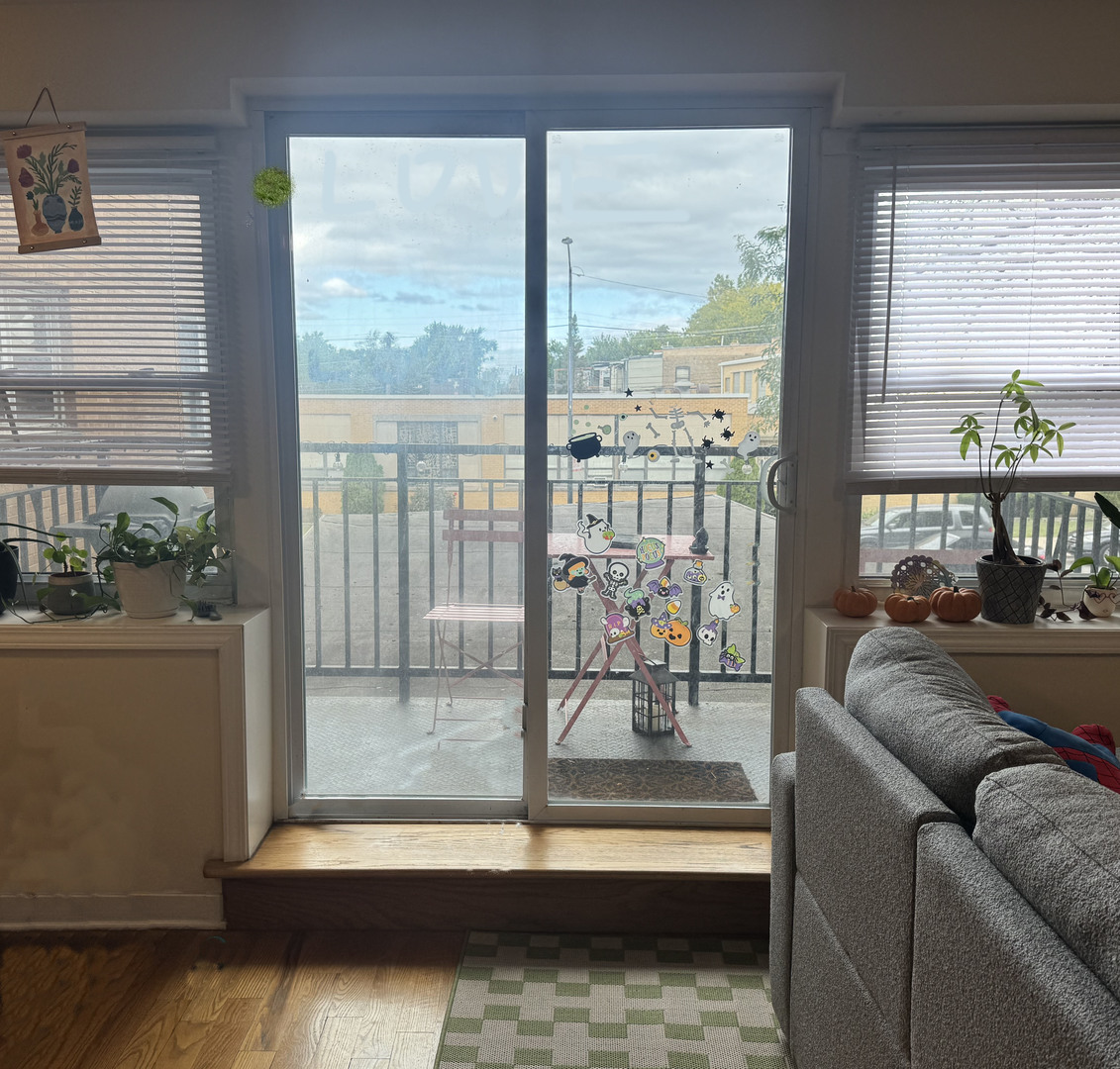 2501 W Bryn Mawr Avenue W 201