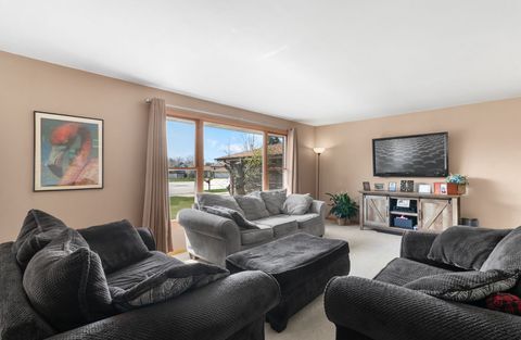 Tiny photo for 7024 Brementowne Road, Tinley Park, IL 60477 (MLS # 12630684)