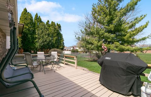 Tiny photo for 7024 Brementowne Road, Tinley Park, IL 60477 (MLS # 12630684)