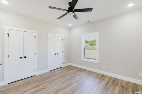 Tiny photo for 704 JONATHAN Lane, Carterville, IL 62918 (MLS # EB459279)