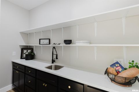 Tiny photo for 704 Jonathan Ln Lane #None, Carterville, IL 62918 (MLS # EB459279)