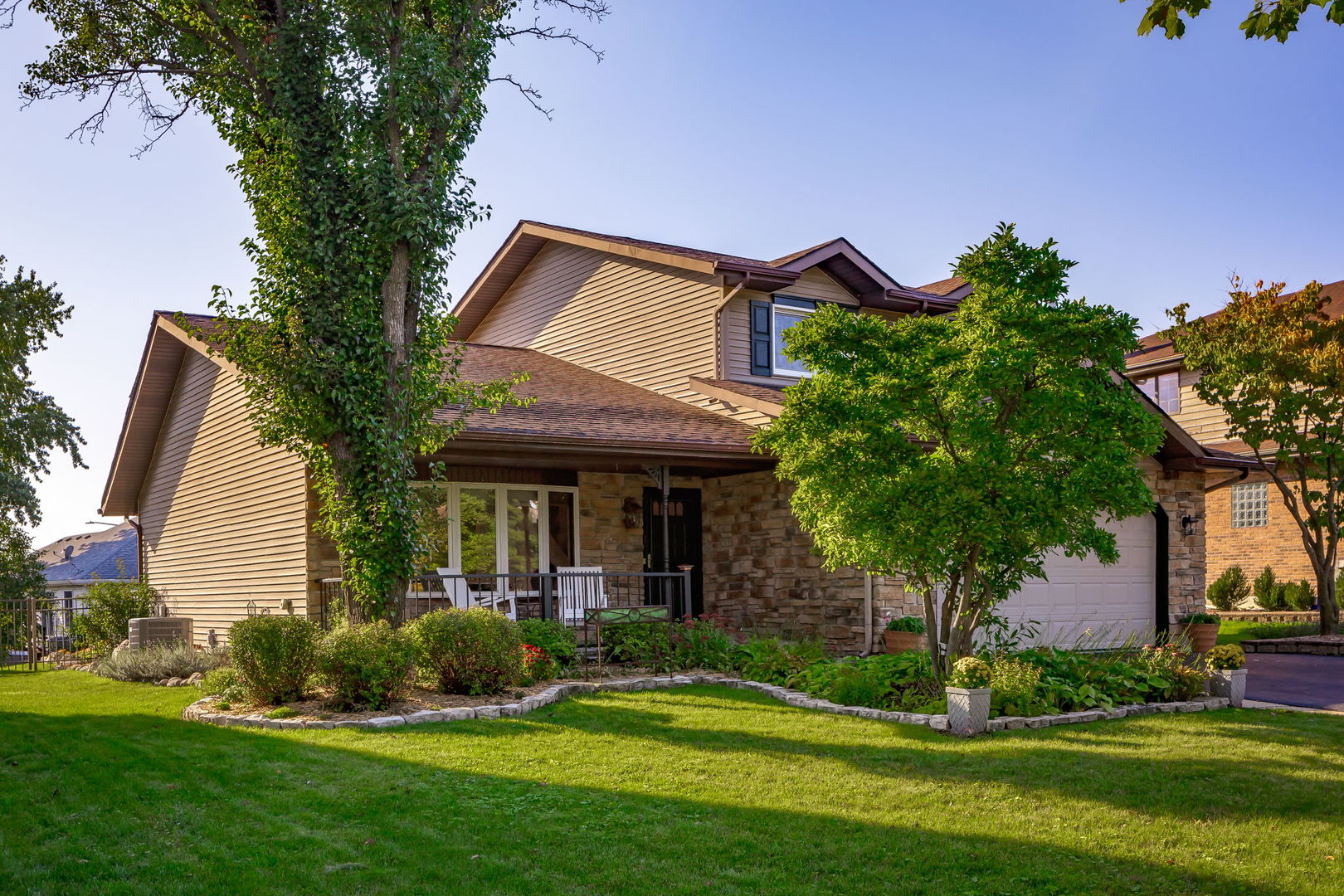 407 Tonelli Trail