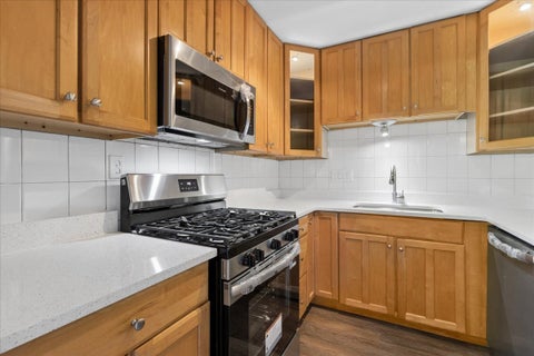 Tiny photo for 1415 W Pratt Boulevard #303, Chicago, IL 60626 (MLS # 12676551)