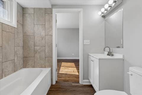 Tiny photo for 1415 W Pratt Boulevard #303, Chicago, IL 60626 (MLS # 12676551)