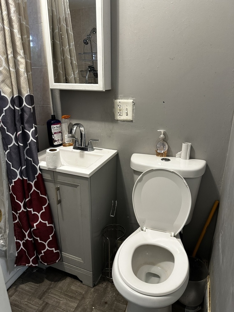 6550 S Claremont Avenue