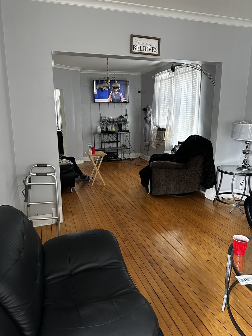 6550 S Claremont Avenue