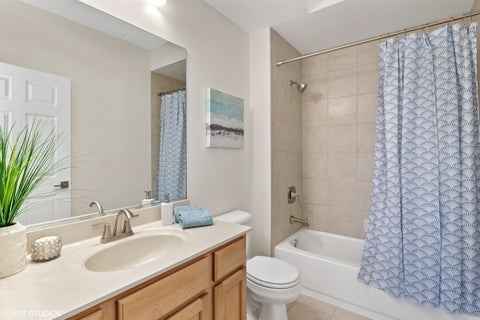 Tiny photo for 1479 N Milwaukee Avenue #308, Libertyville, IL 60048 (MLS # 12732029)
