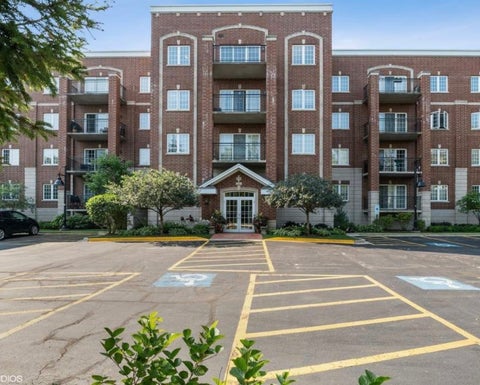 Photo of 1479 N Milwaukee Avenue #308, Libertyville, IL 60048 (MLS # 12732029)