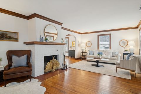 Tiny photo for 131 Walton Street, Barrington, IL 60010 (MLS # 12566570)